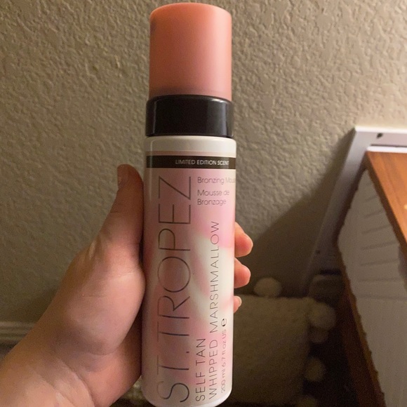 St. Tropez Self Tan bronzing mousse - Picture 3 of 9